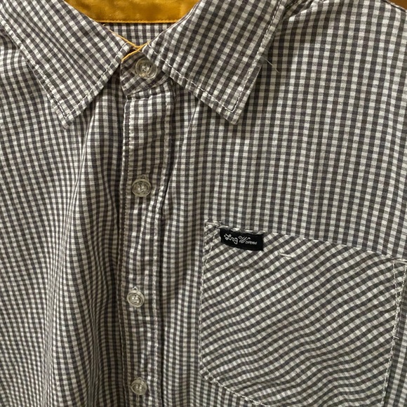 Plaid button up shirt - Picture 2 of 3